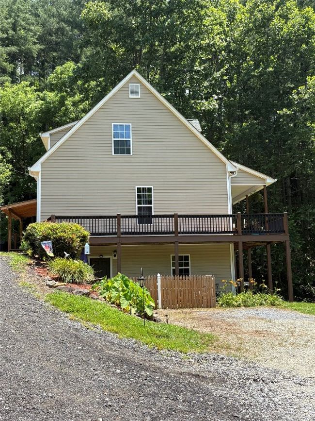 210 Triple Fork Rd, House other with 3 bedrooms, 3 bathrooms and null parking in Cullowhee NC | Image 8