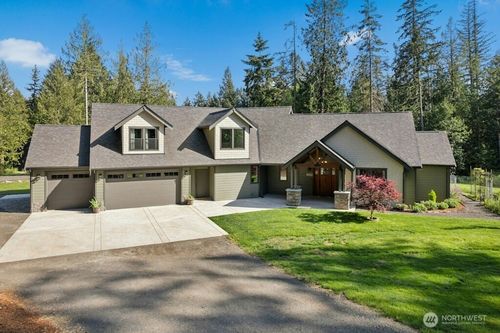 2415 44th Ave Nw, Olympia, WA, 98502-3686 | Card Image