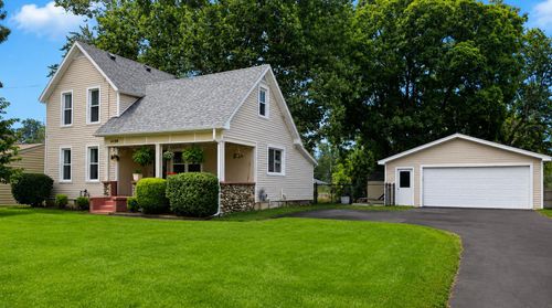 4138 40th St, Grandville, MI, 49418-1717 | Card Image