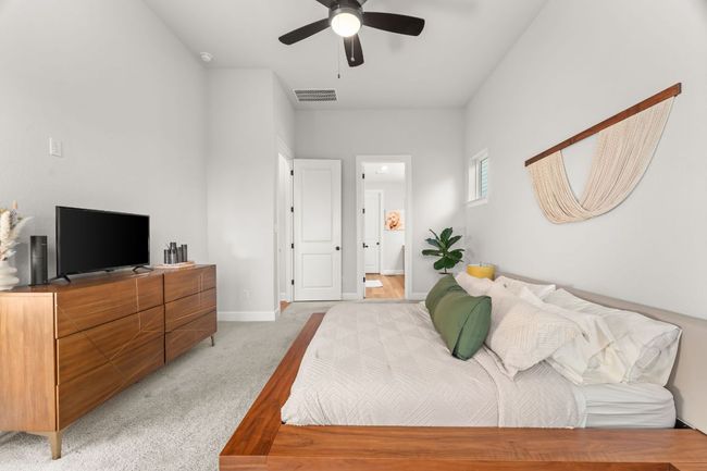 1036 Hazy Hills Loop, House other with 4 bedrooms, 3 bathrooms and 4 parking in Dripping Springs TX | Image 12