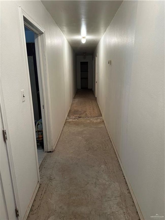 View of hallway | Image 19
