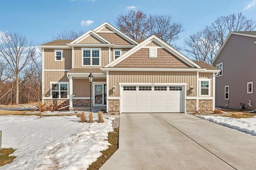 532 Wild Oak Road, Hartland, WI, 53029 | Card Image
