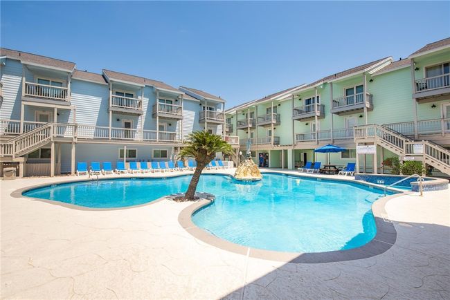 UNIT-236 - 14802 Windward Dr, Condo with 2 bedrooms, 3 bathrooms and null parking in Corpus Christi TX | Image 32