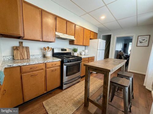 151 Arch St, YORK, PA, 17401-5301 | Card Image