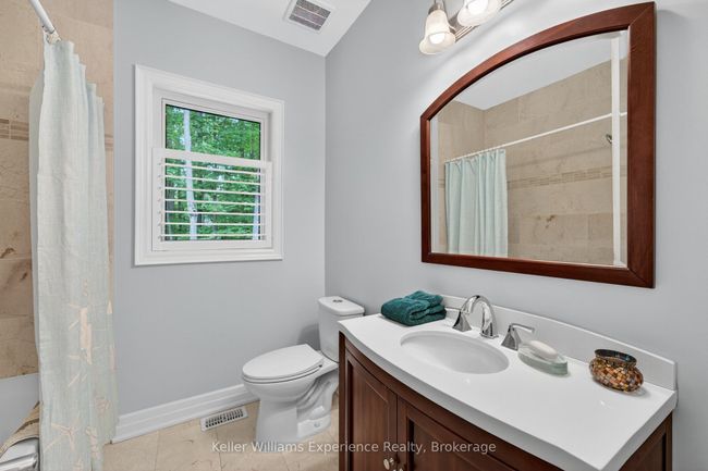 32 Pinecone Ave, House other with 5 bedrooms, 3 bathrooms and 6 parking in Tiny ON | Image 16