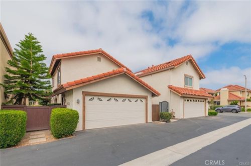 7 Tivoli, Irvine, CA, 92620-2562 | Card Image