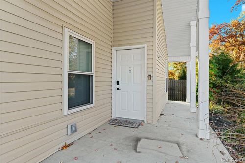 545 Calgary St, Auburn Hills, MI, 48326-1148 | Card Image