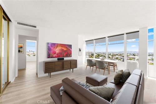 apt-1005-100 Atlantic Ave, Long Beach, CA, 90802-5153 | Card Image