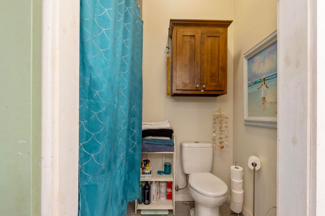 Bathroom #2 | Image 35