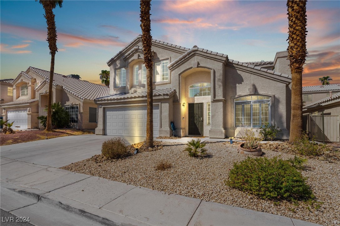 Mangostone Ln, Las Vegas, NV 89147