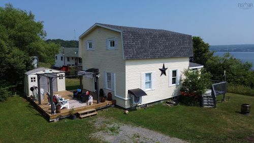 9 Somers View, Mulgrave, NS, B0E2G0 | Card Image