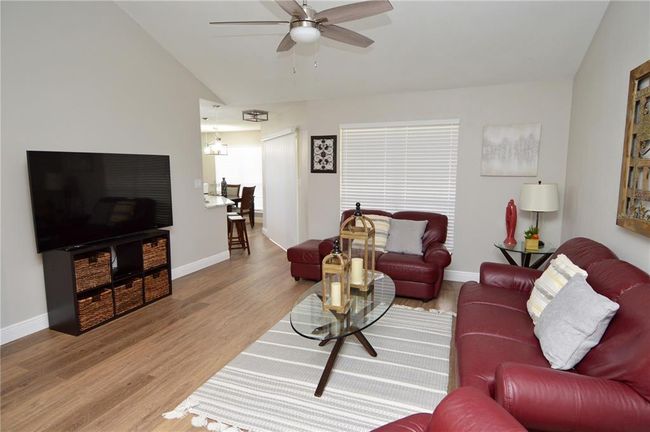 UNIT-202 - 8613 Mallard Reserve Dr, Condo with 2 bedrooms, 2 bathrooms and null parking in TAMPA FL | Image 18