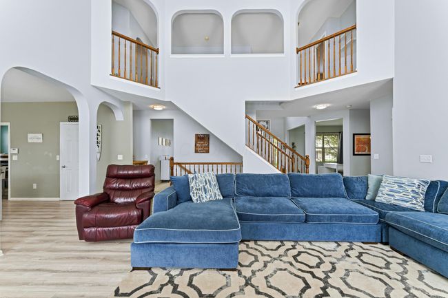 8853 Hickory View St, House other with 5 bedrooms, 3 bathrooms and null parking in Canal Winchester OH | Image 15