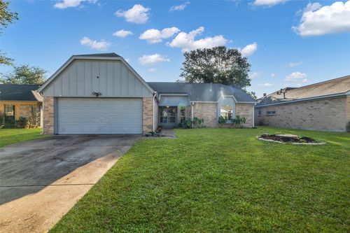 6614 Readsland Ln, Houston, TX, 77084-6281 | Card Image