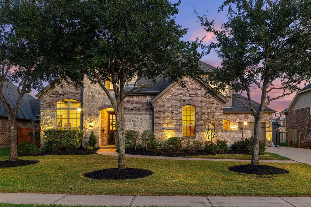 Walsh Crossing Dr, Katy, TX 77494