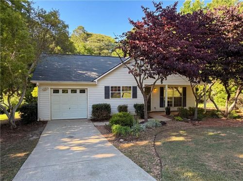 202 Bluff Ct, Jackson, GA, 30233-2882 | Card Image