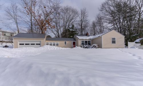 64 Maple Street, Somersworth, NH, 03878 | Card Image