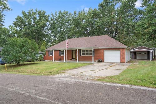 108 S Maple St, Sweet Springs, MO, 65351-9808 | Card Image