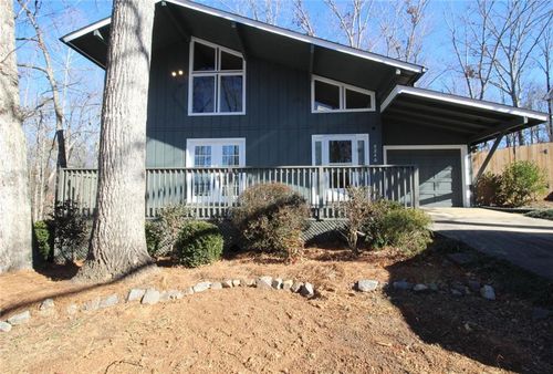 9240 Nova Dr, GAinesville, GA, 30506-3984 | Card Image