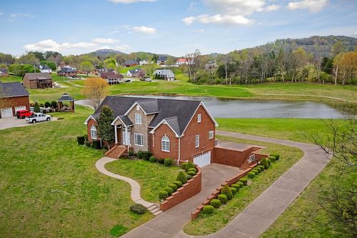 21 Fox Run Ln, Carthage, TN, 37030-1781 | Card Image