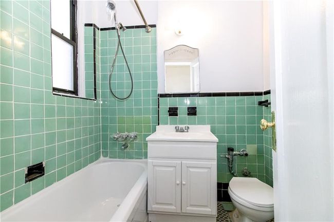 APT-4H - 1610 Avenue P, Home with 1 bedrooms, 1 bathrooms and null parking in Brooklyn NY | Image 14