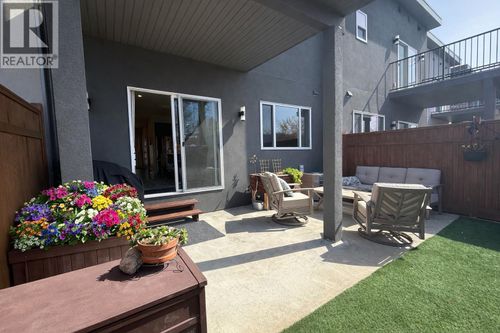 105-522 Edmonton Ave, Penticton, BC, V2A2H2 | Card Image