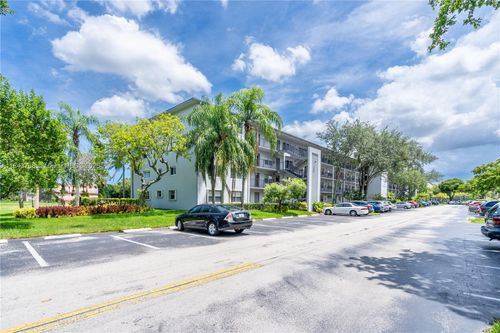 105j-101 Sw 132nd Way, Pembroke Pines, FL, 33027 | Card Image