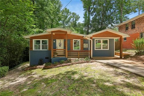 2572 Warwick Cir Ne, Atlanta, GA, 30345-1666 | Card Image
