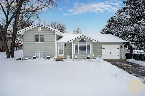 1725 Broadview Dr, Billings, MT, 59105-3716 | Card Image