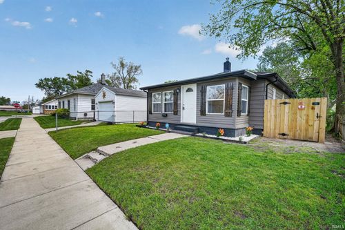 508 Hubbard St, Mishawaka, IN, 46544-1549 | Card Image