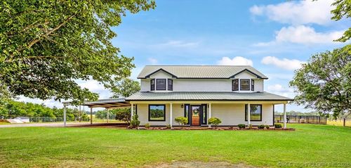1205 N 4360 Rd, Fort Towson, OK, 74735-1021 | Card Image