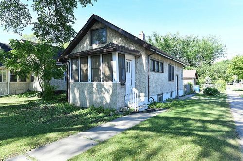 901 5th St S, Moorhead, MN, 56560-3414 | Card Image