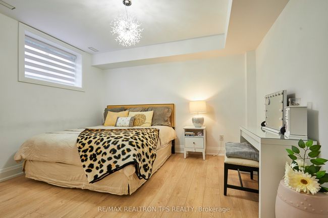 35 Heber Down Cres, House other with 5 bedrooms, 5 bathrooms and 6 parking in Whitby ON | Image 40