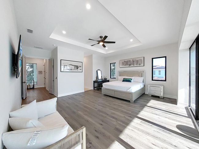 Primary Bed | Image 23