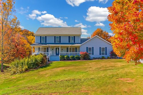 1100 High Meadows Dr, Wirtz, VA, 24184-4452 | Card Image