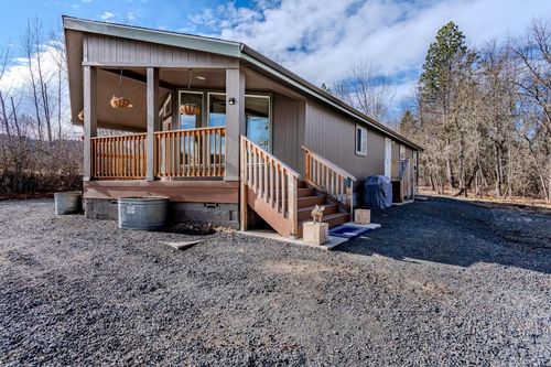 95 Truck Rd, Butte Falls, OR, 97522-0157 | Card Image