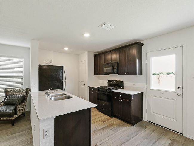 1701 River Crossing Dr, House other with 3 bedrooms, 2 bathrooms and null parking in Anna TX | Image 5