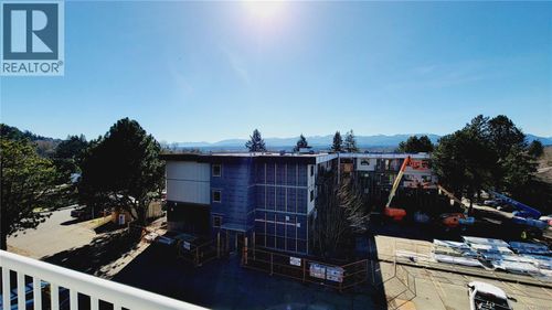 401-175 Centennial Dr, Courtenay, BC, V9N7M4 | Card Image