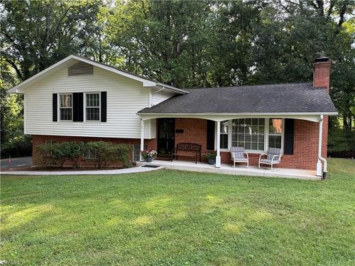 1131 Cypress Cir, Winston Salem, NC, 27106-3307 | Card Image