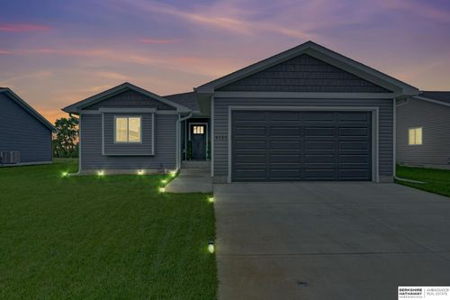 4131 12th St, Columbus, NE, 68601-3972 | Card Image