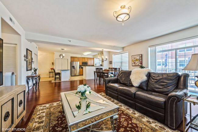 UNIT-101 - 1 Itasca Pl, Home with 2 bedrooms, 2 bathrooms and null parking in Itasca IL | Image 9