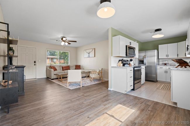 321 Elmhurst Ave, House other with 3 bedrooms, 1 bathrooms and null parking in Bartlesville OK | Image 8