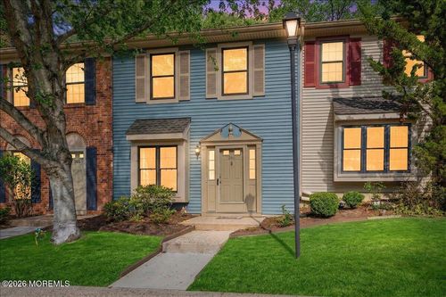 266 Gloucester Ct, Aberdeen, NJ, 07747-1877 | Card Image