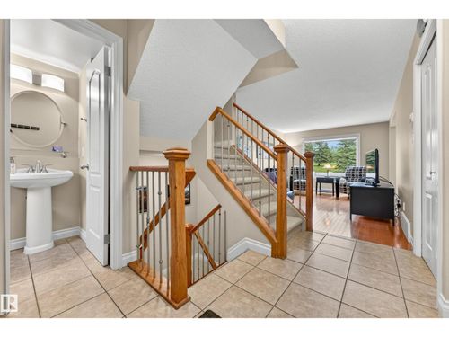 6 Great Oaks, Sherwood Park, AB, T8A0V8 | Card Image