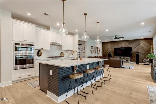 2426 Heron Watch Pl, Fuquay-Varina, NC, 27526-4551 | Card Image