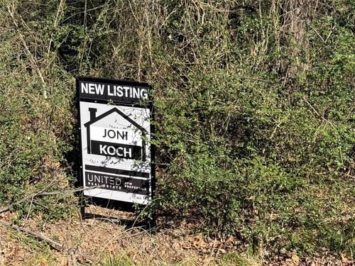 2124 Moonlight Bay, Flower Mound, TX, 75022-5411 | Card Image