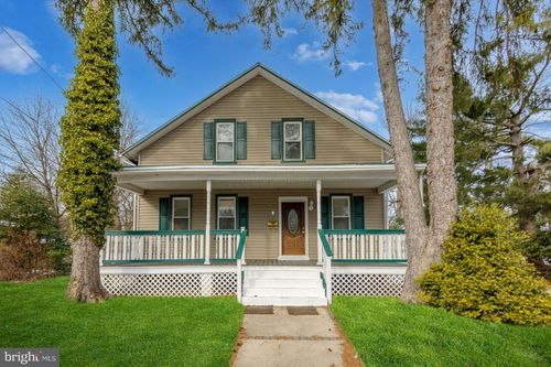 38 Brenwal Ave, Ewing, NJ, 08618-1741 | Card Image