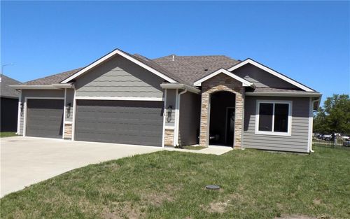 1215 Alexander St, Ottawa, KS, 66067 | Card Image