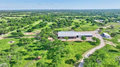 270 Price Ln, Weatherford, TX, 76085-8876 | Card Image