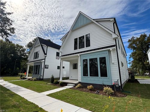 901 Calhoun Way, Chesapeake, VA, 23322-4477 | Card Image